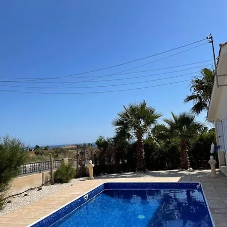 Villa Fortune